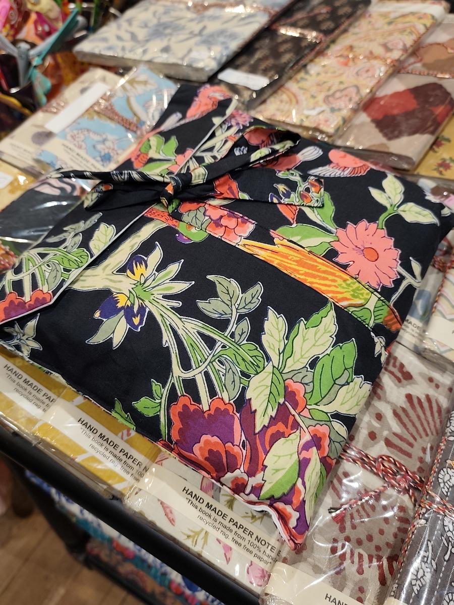 Textile pochette